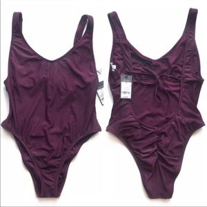 Women’s bathing suit
